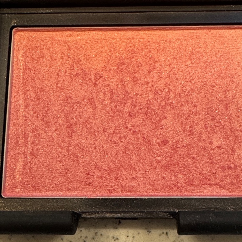 NARS Orgasm blush - Picture 2 of 6